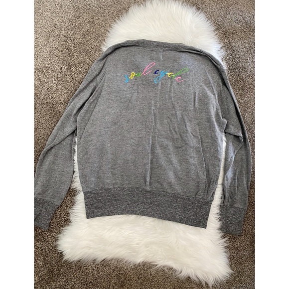 Monrow X SoulCycle Collab Throw on Henley Sweatershirt - Picture 5 of 7